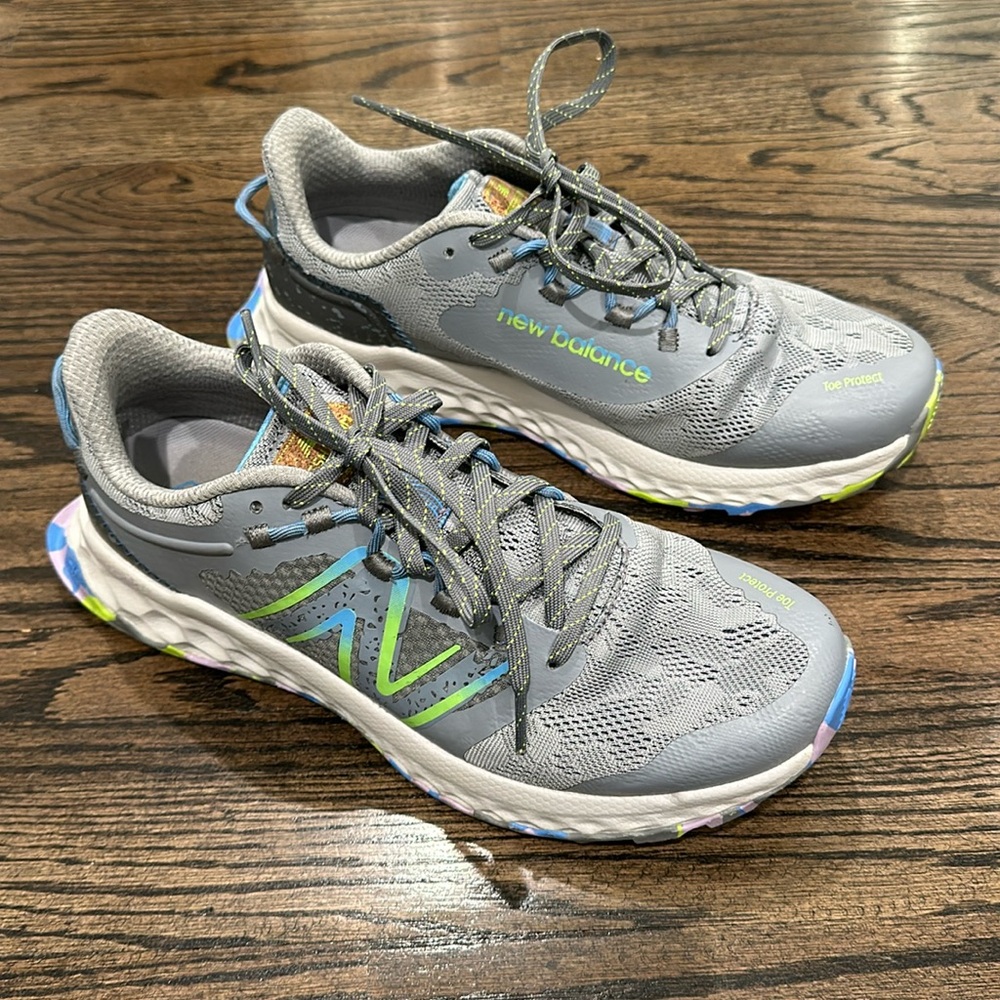 New Balance Women's Grey Running Shoes with Green Accent